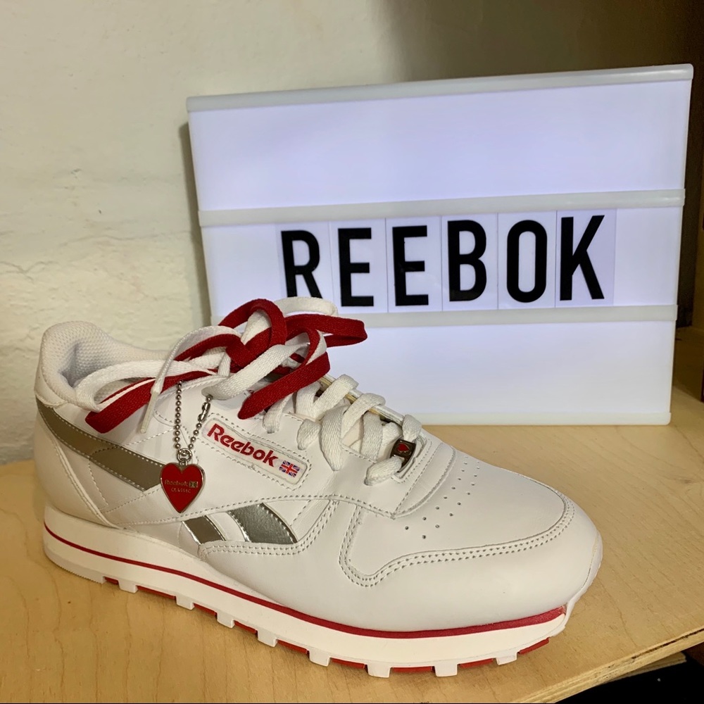 NEW reebok heart collection sneakers ❤️